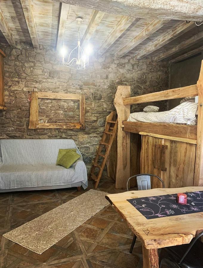Ferienwohnung Il Nido Di Matilde _Monolocale Design Sul Fiume_ Rossena Exterior foto