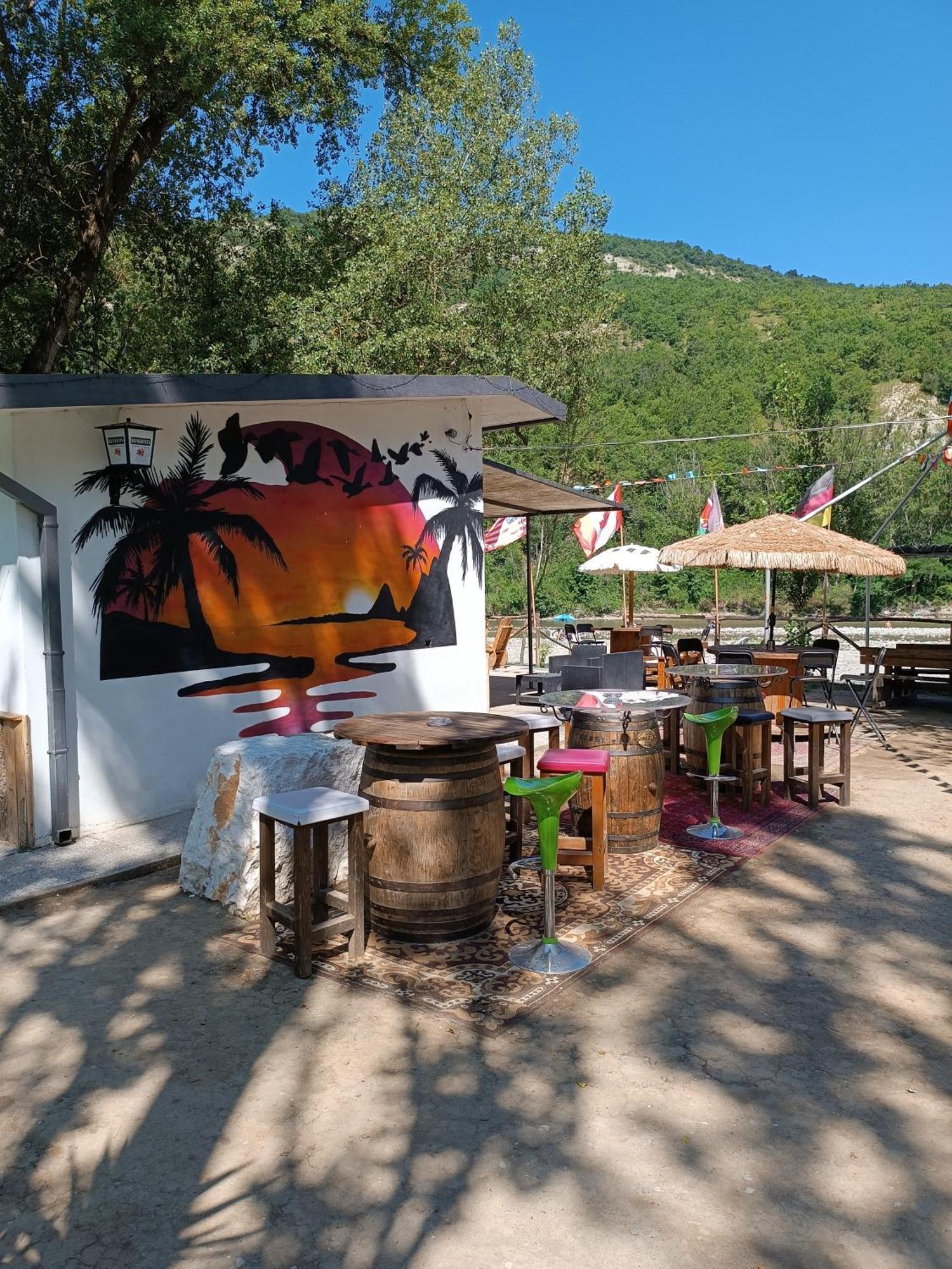 Ferienwohnung Il Nido Di Matilde _Monolocale Design Sul Fiume_ Rossena Exterior foto